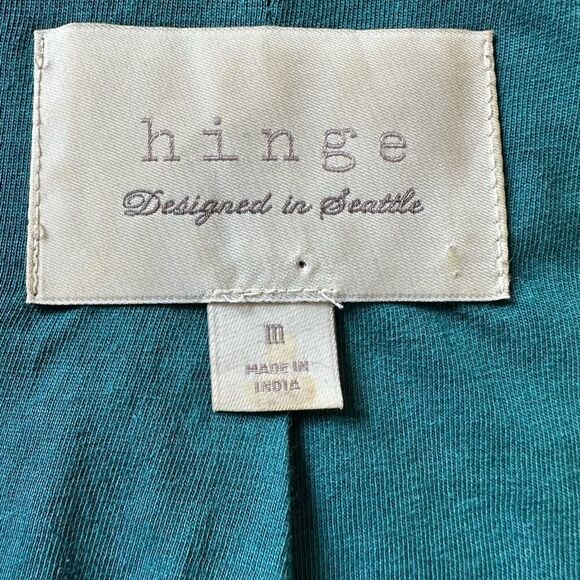 HINGE Women's Scalloped Zipper Front Soft Leather Jacket Teal Size Medium - Picture 3 of 14